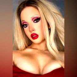 Onlyfans Model Princess: A Glamorous Look