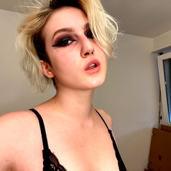 Onlyfans Model Senseijipushi