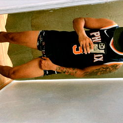 𝒜𝒷𝓇𝒶𝒽𝒶𝓃 𝐿ó𝓅𝑒𝓏 photo