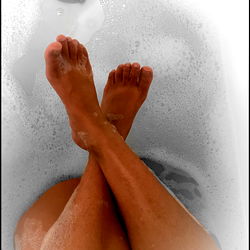 HawaiianQueen's Relaxing Foot Soak