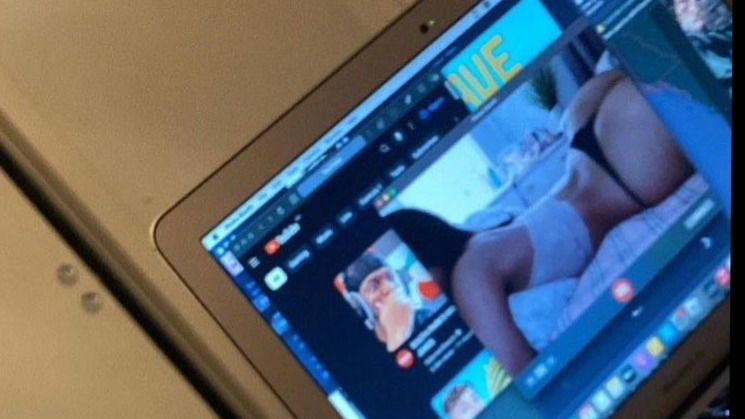 Pinkie Pim 🍭 photo