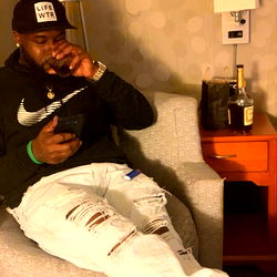 Longstrongkong photo