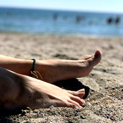 Lovely Summer Vibes - Feet in the Sand