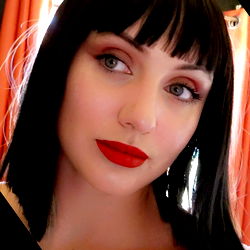 Amber Vixen - Model Profile Image - OnlyFans