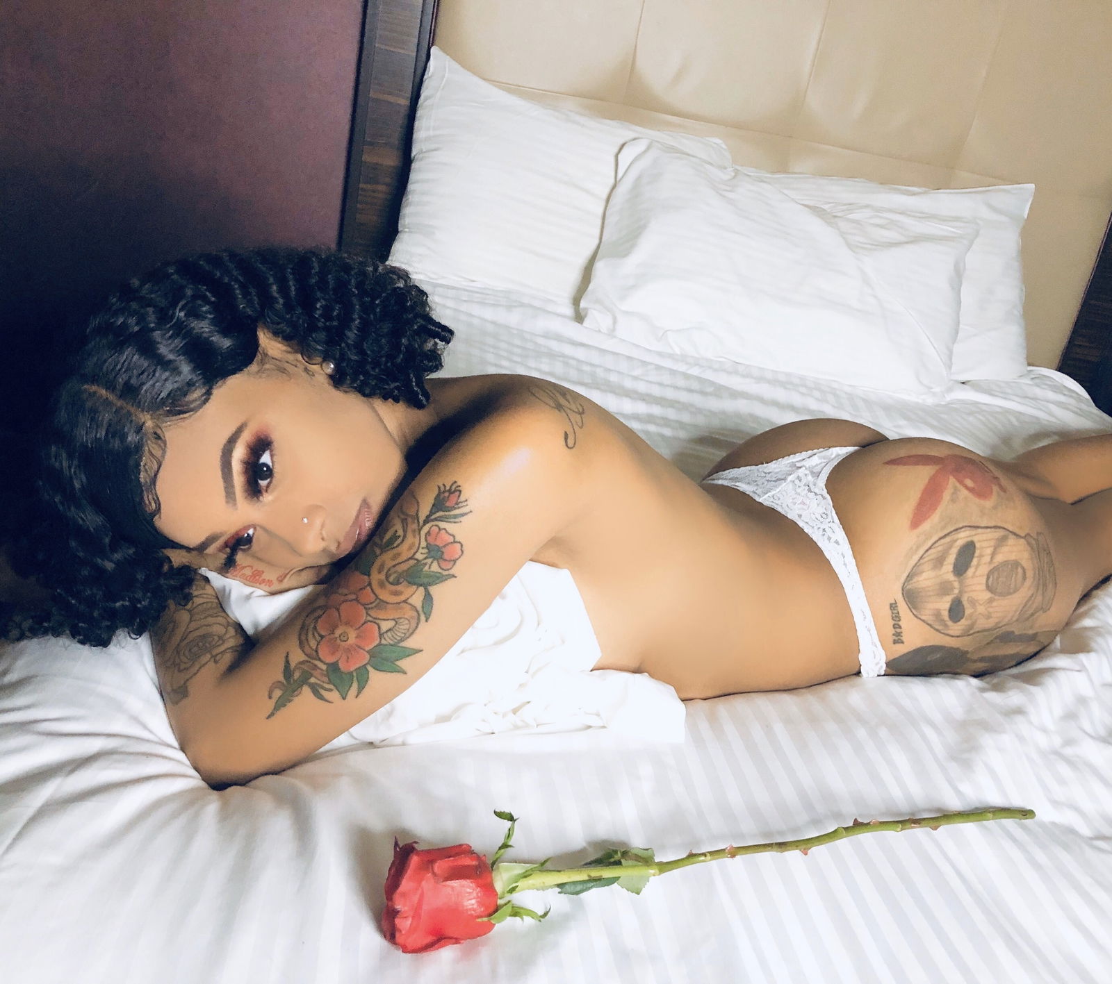 Ari Nicole 🍯 photo