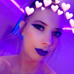 BabieBlueeyes on Onlyfans - A Model Photo