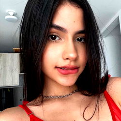 Laura's Exclusive Photoshoot