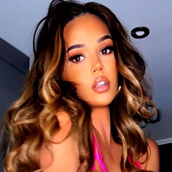 Dominique 💕 🏳️‍⚧️ photo