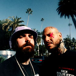 O h r a n g u t a n g i r l s 🦧 photo