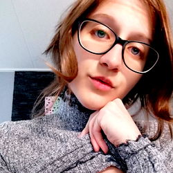 Amber Sonata, 28, Female