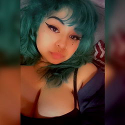 A Model Named _absolut_Horror, from LA