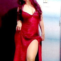 Alizze Bonny - Red Dress