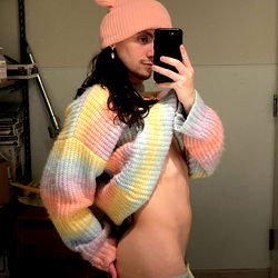 Femboitoi's Body Confidence Moment