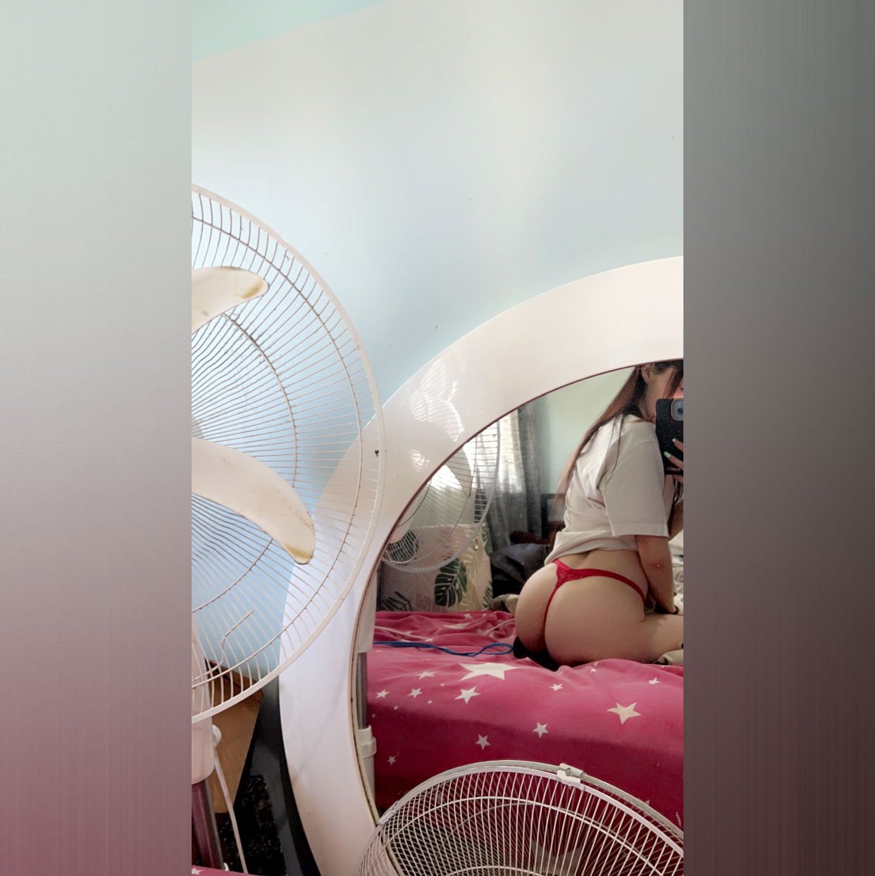 A LIL SHAWTY WHOS ALWAYS FREAKY💦👅 photo