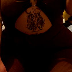 A Peek at Alice's OnlyFans Style