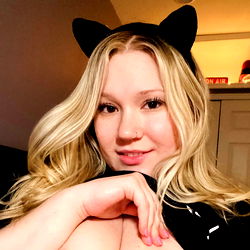 PiggyRoseBBW, a seductive OnlyFans model