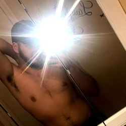 Shirtless OnlyFans Model Chris in Mirror Selfie