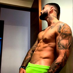 Onlyfans Model Asaf Torres: A Study in Physical Fitness