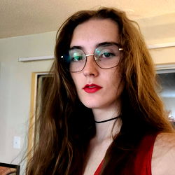 OnlyFans Model Daisy in Red Shirt