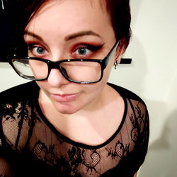 Onlyfans Model Goth_Lunatik: A Vision of Dark Beauty