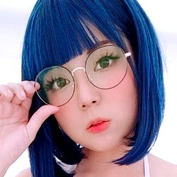 🌸 Alexia Kyung 🌸 photo