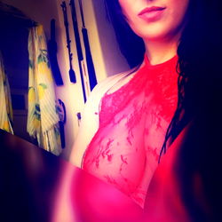 Elegant OnlyFans Model Alphabratbites