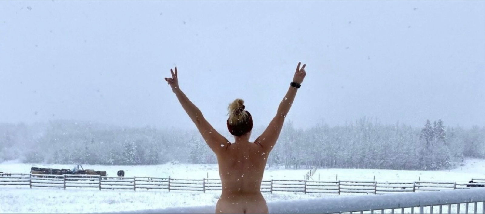 Anne 🩷🐷💦 photo