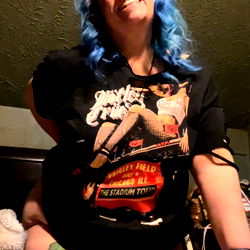 OnlyFans Model Razzle Dazzle Posing for a Selfie