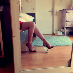 Alexia in a Modern Bathroom