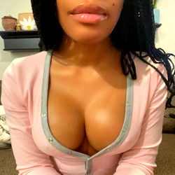 Peachysexy, OnlyFans Model