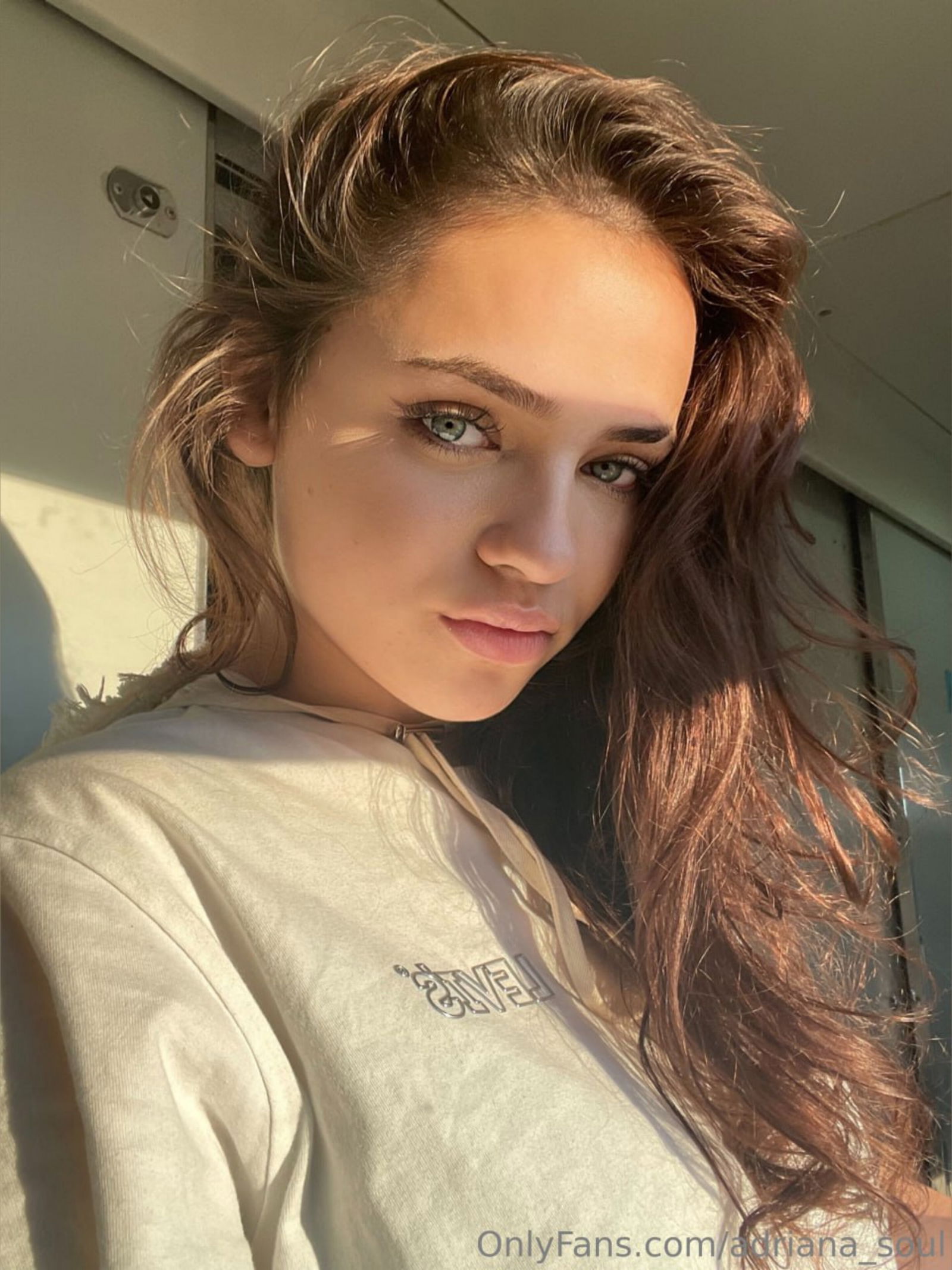 Adriana 🦋💙 photo