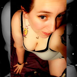 Intimate Portrait of Model ABear4Me