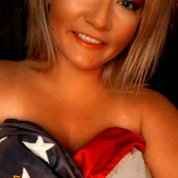 American Flag-themed OnlyFans Model