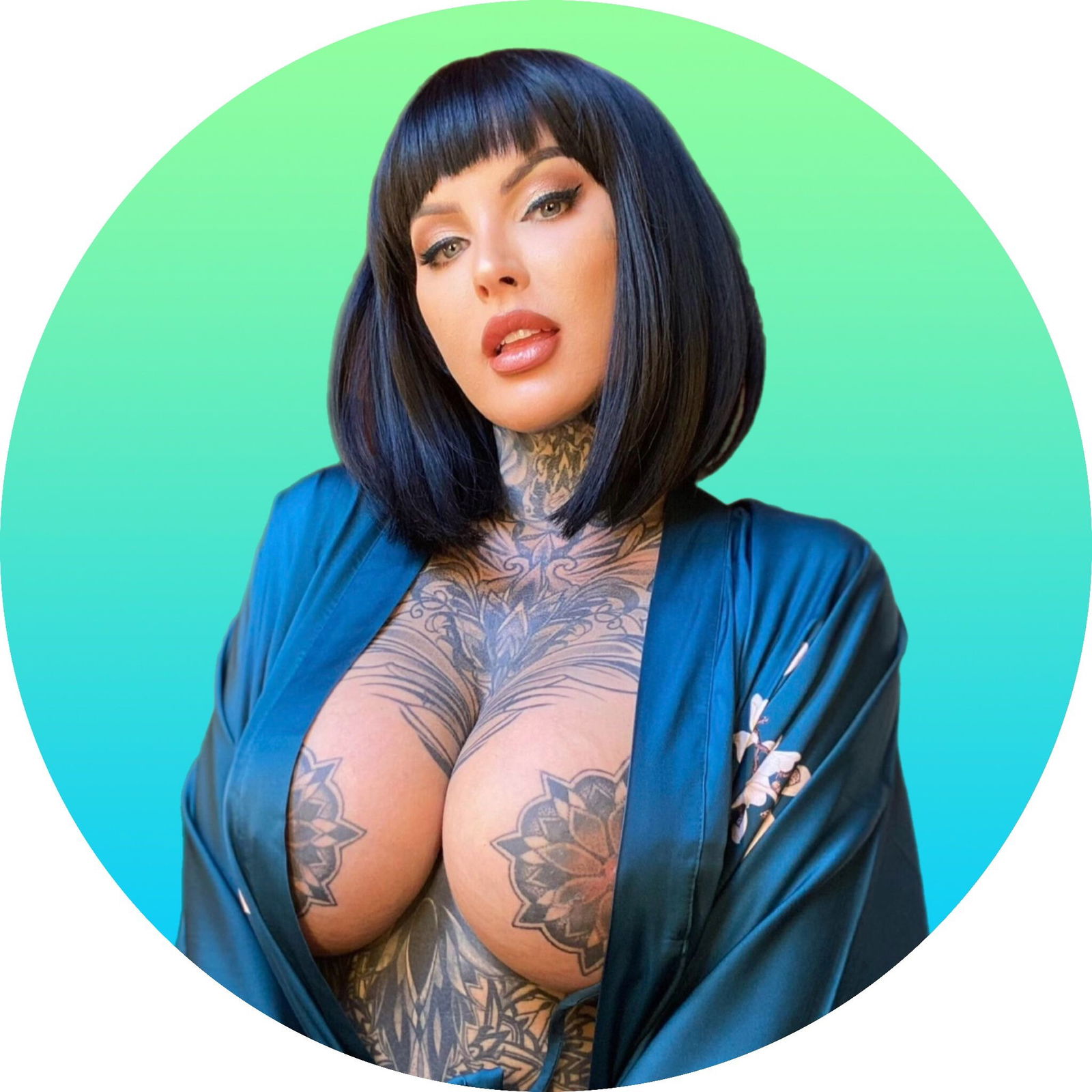 𝐃𝐎𝐍𝐍𝐀 𝐔𝐊 𝐌 𝐈 𝐋 𝐅 🔥❤️🦊 photo