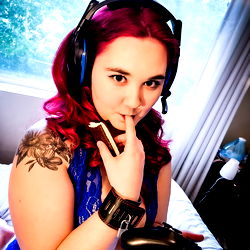 OnlyFans Model Alanakayy, 24, Female