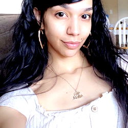 Fans of Onlyfans Queen Bee Zelle Take Note!