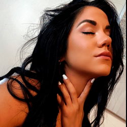 Michelle | OnlyFans Model