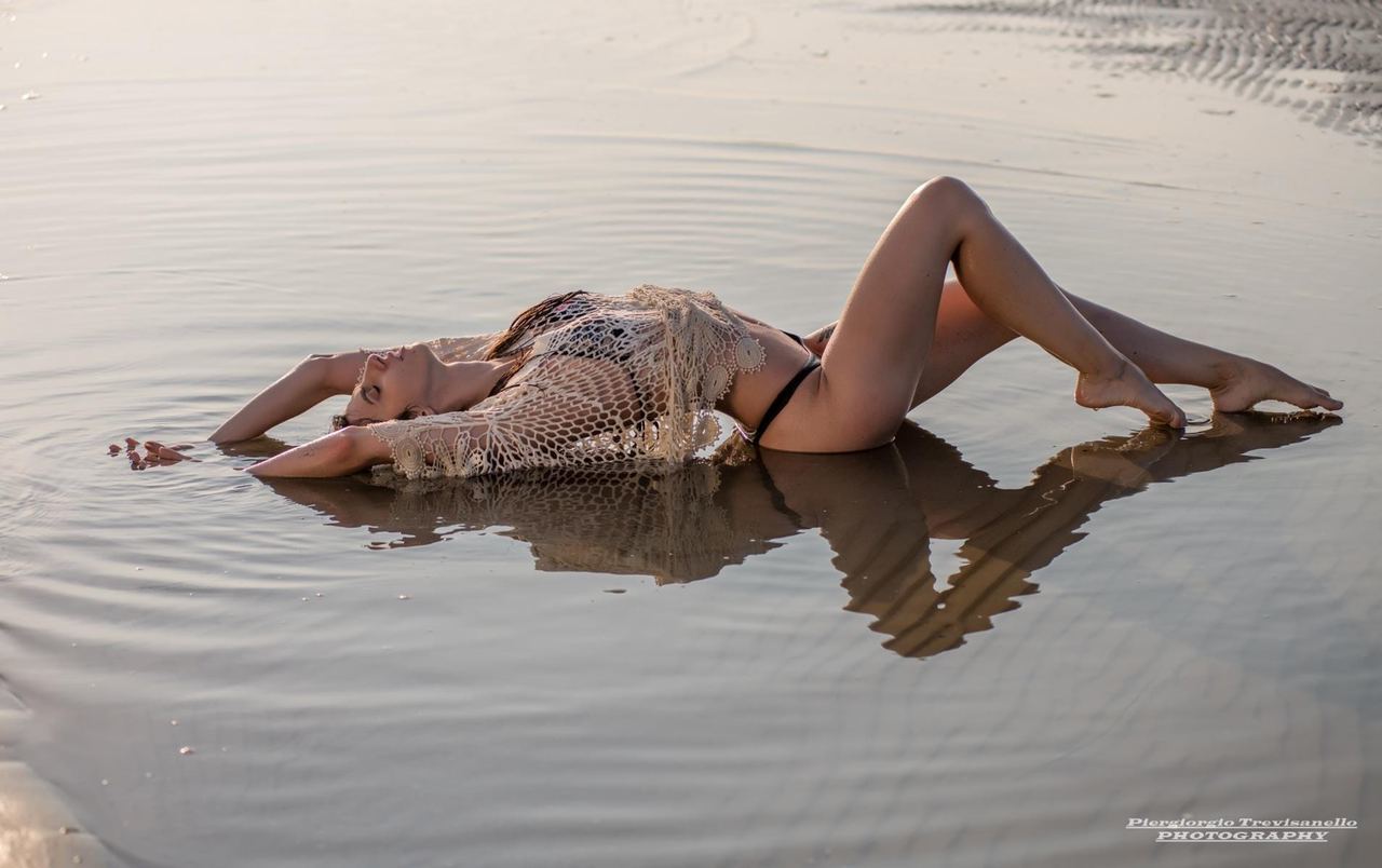 Alessandra Nrb Model photo