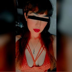 Seductive OnlyFans Model Alexandra Hdez