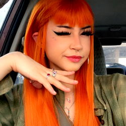 Vividly Colored Hair Styling: Alexx Parker