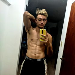 Tomรกs Stati photo