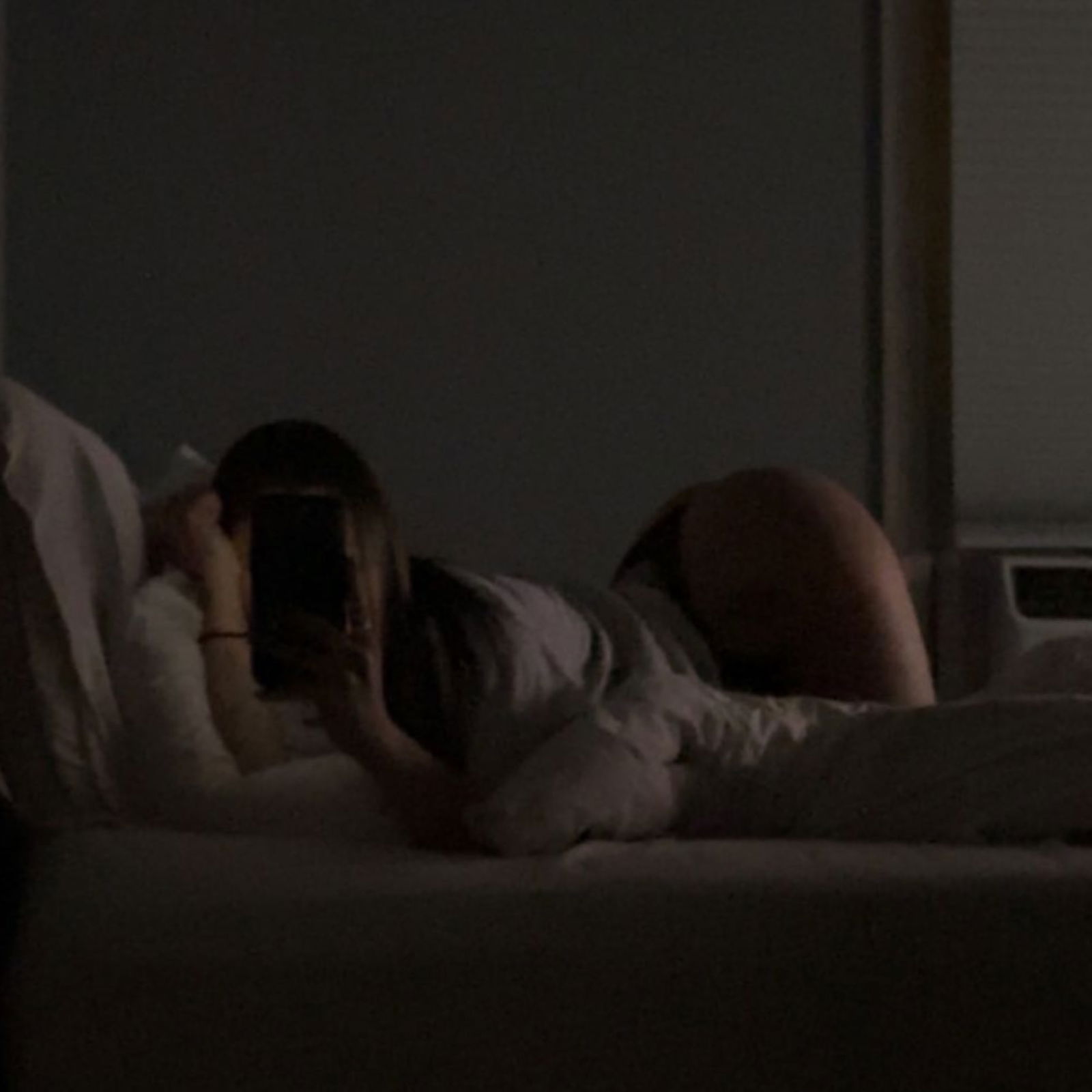 ASIAN3REEZE 🍑 photo