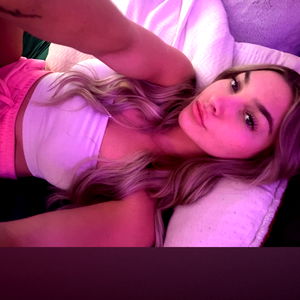 ๐Girl Next Door๐ photo