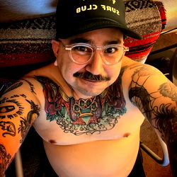 Austin, TX Based 'Dirty Dad' Model Sharing a Humorous and Relatable Moment