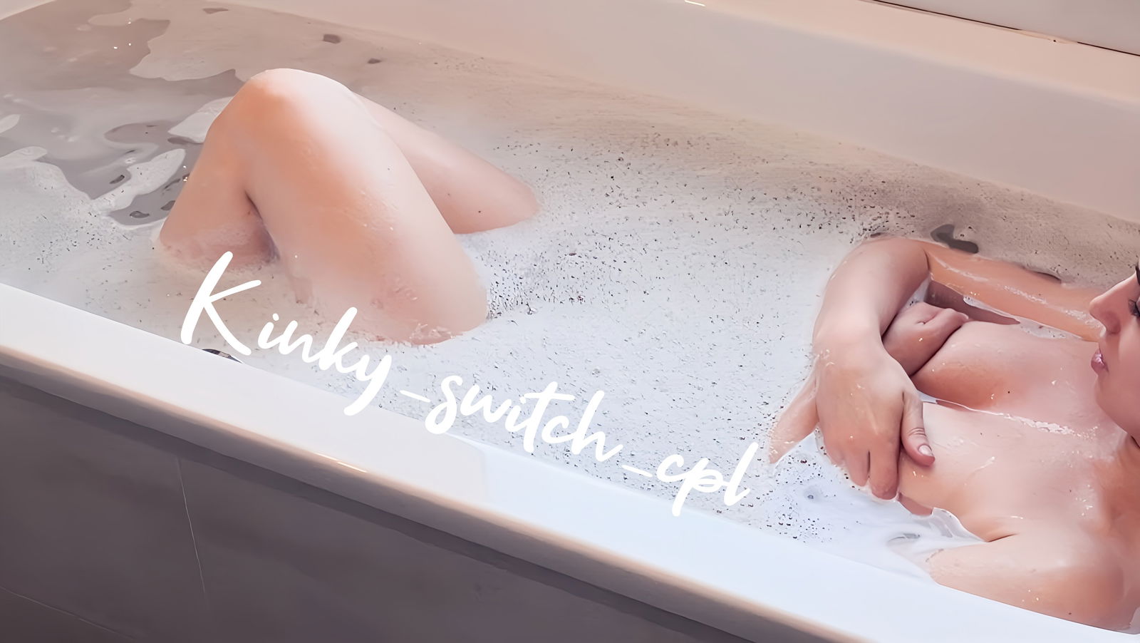 Kinky_switch_cpl photo