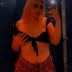 Allison: Red-Hot Solo in Orlando