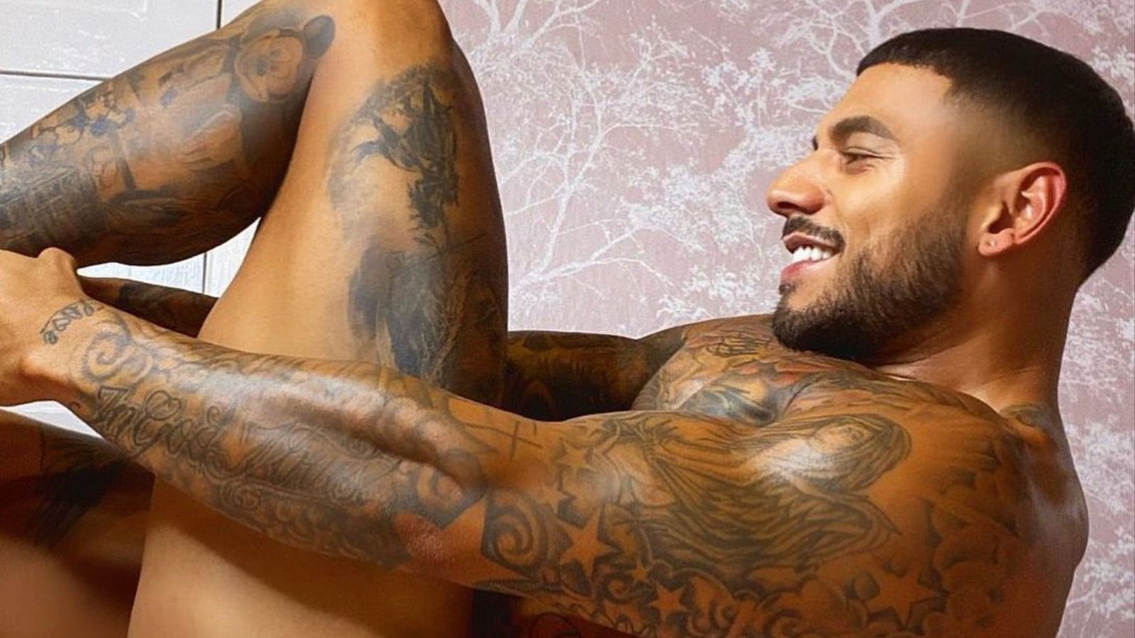 Exclusive Alpha Males photo