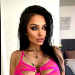 Alexandra Ale FREE photo