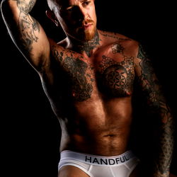 Fit, Tattooed Guy in Onlyfans