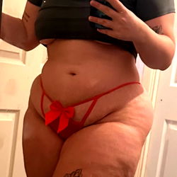 OnlyFans Model Sheldon in Unique Pose